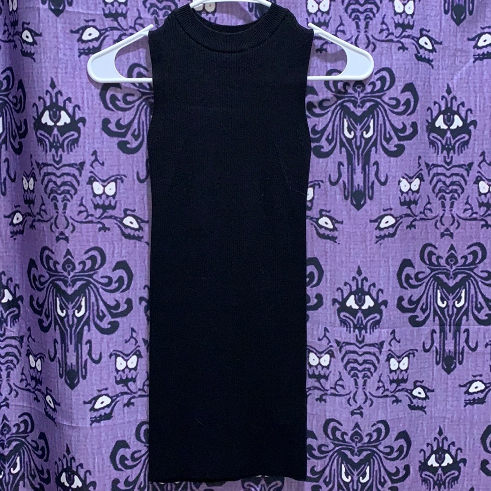 Black fitted ribbed mini dress